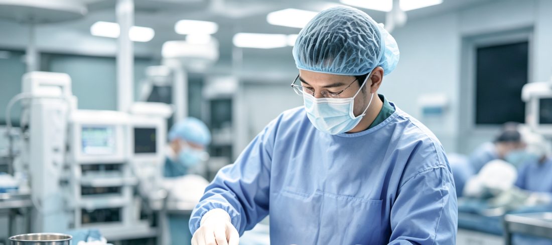 Veterinary surgeon operating in a sterile theatre